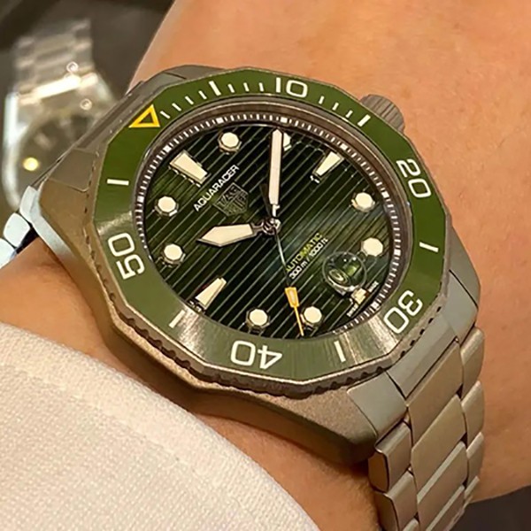 Ķ͵ۥ䡼 졼 ץեåʥ 300 С5 WBP208B.BF0631