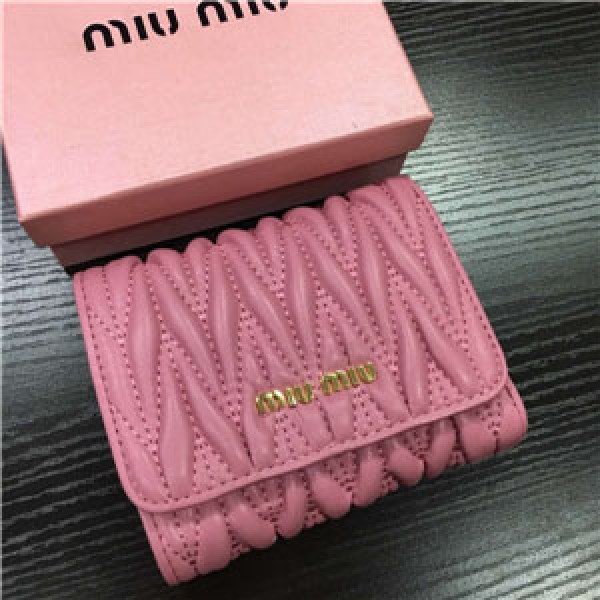 デイリー使いに◎大人可愛い三つ折りタイプのミニ財布〜ベージュ編〜